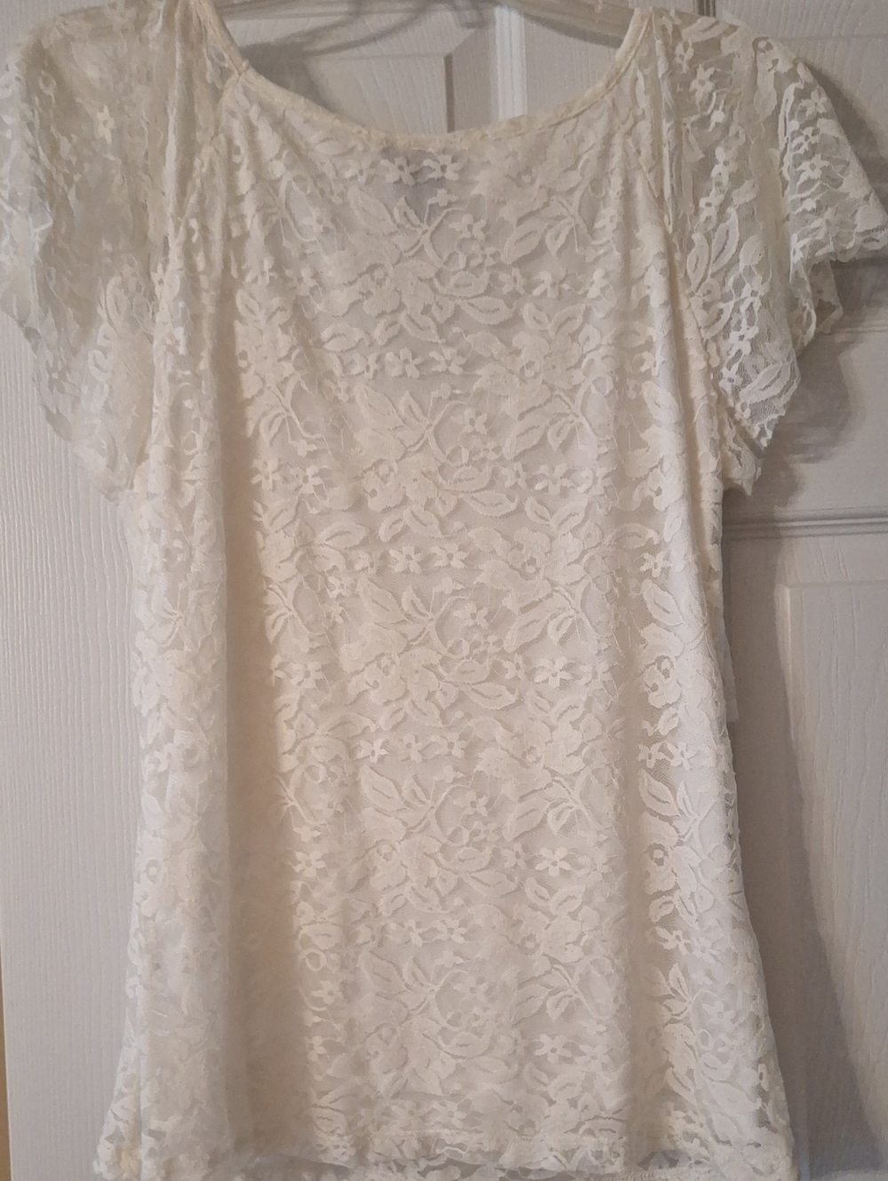 Women's Cream Lace Ruffle Top - Picture 4 of 6